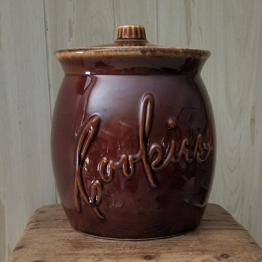 Hull Pottery Cookie Jar USA Ovenproof